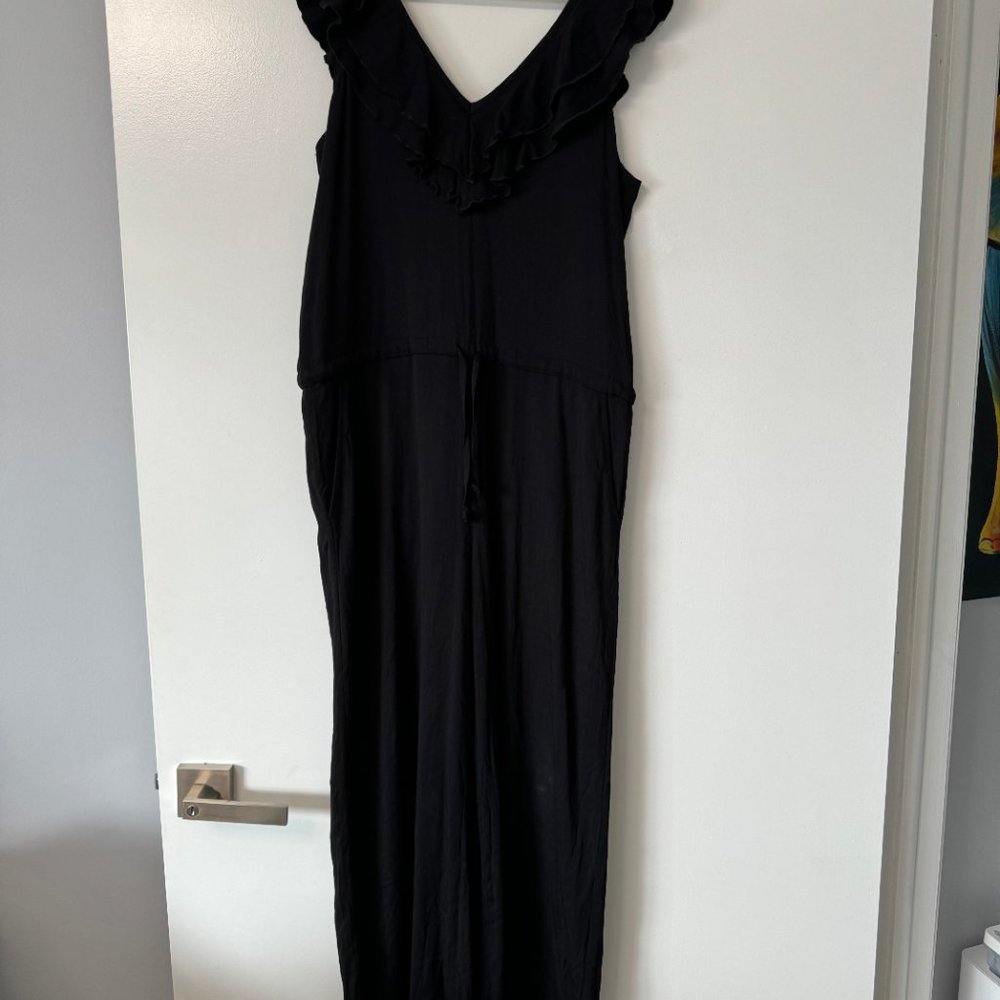 Black Ruffled Romper - Picture 2 of 3